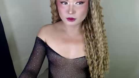 anasthasia online show from 10-13-25, 05:40