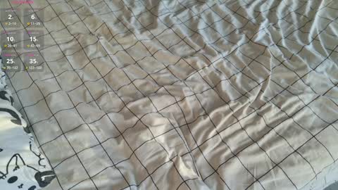 Chris online show from 04-10-26, 03:50