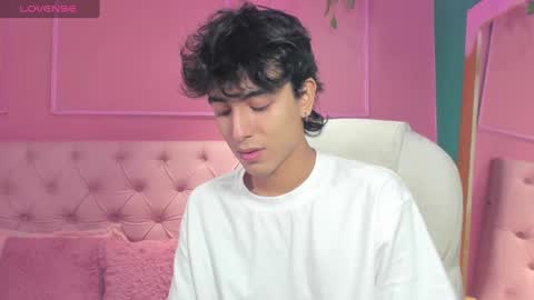 Snapshot of salvatore_monterey chatting on 01-02-25, 10:55 salvatore online show from 01-02-25, 10:55