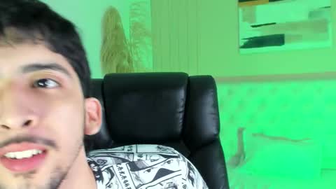 Snapshot of salvatore_monterey chatting on 09-08-25, 08:30 salvatore online show from 09-08-25, 08:30