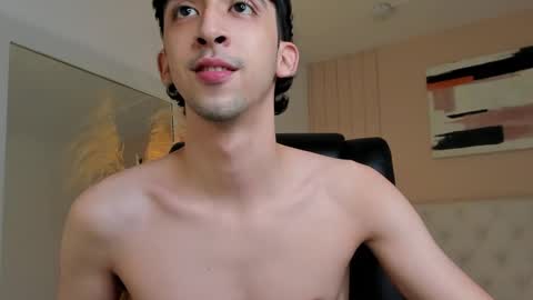 Snapshot of salvatore_monterey chatting on 10-04-25, 08:18 salvatore online show from 10-04-25, 08:18