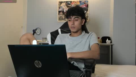 salvatore_montt online show from 03-04-25, 12:50