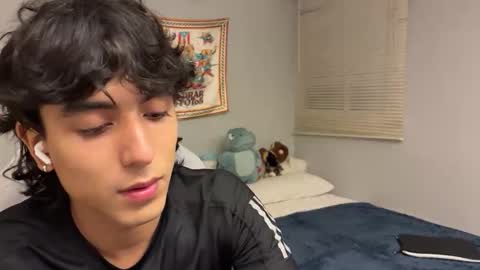 salvatore_montt online show from 02-11-26, 04:17