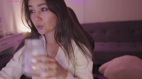 Stefana    or    Samchispas online show from 01-03-25, 11:33