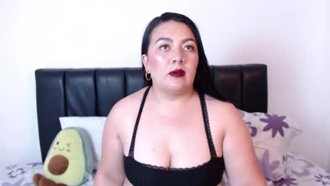 Snapshot of sam__savage chatting on 04-25-26, 09:56 samanta online show from 04-25-26, 09:56