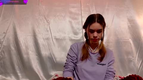 Samantha online show from 02-17-25, 01:04