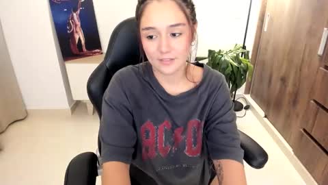 Samy cherry online show from 11-22-25, 05:23