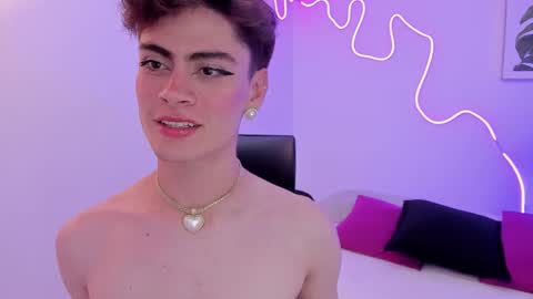 Sam Clark online show from 11-15-25, 02:31