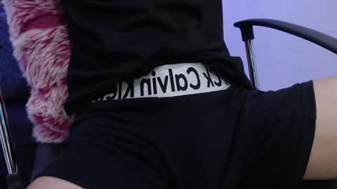 Sam online show from 03-05-25, 04:02