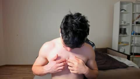 BACK IN 2 WEEKS online show from 04-06-26, 11:16