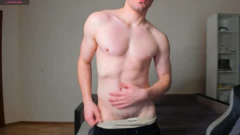 BACK IN 2 WEEKS online show from 04-08-26, 12:10