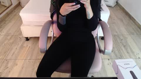 SAM MANSON online show from 02-06-25, 12:16