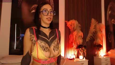 SAM MANSON online show from 05-11-26, 04:04