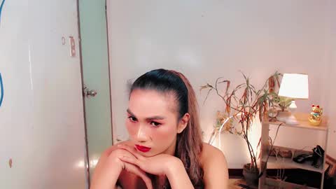 Snapshot of sam_mitinair chatting on 12-04-24, 06:06 sam online show from 12-04-24, 06:06