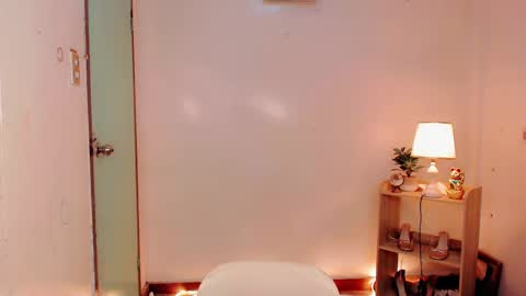 Snapshot of sam_mitinair chatting on 01-08-25, 09:32 sam online show from 01-08-25, 09:32