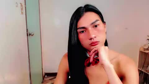 Snapshot of sam_mitinair chatting on 01-16-25, 04:28 sam online show from 01-16-25, 04:28