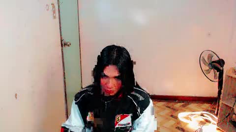 Snapshot of sam_mitinair chatting on 02-01-25, 02:24 sam online show from 02-01-25, 02:24