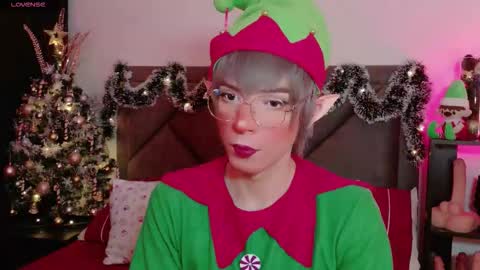 Snapshot of sam_russo chatting on 12-23-25, 07:06 Sam online show from 12-23-25, 07:06