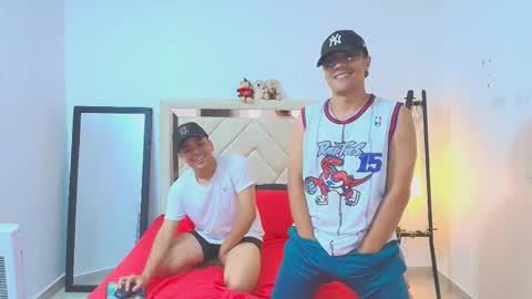 Snapshot of sam_tnt9 chatting on 11-11-25, 01:55 sam_tnt9 online show from 11-11-25, 01:55