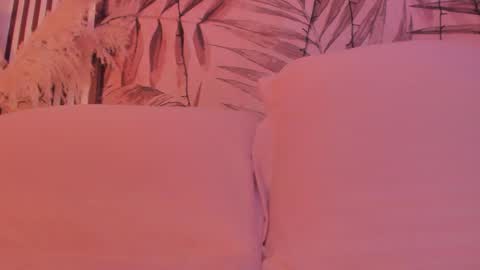 Snapshot of samaantha_white_ chatting on 12-22-25, 11:40 Samaantha online show from 12-22-25, 11:40