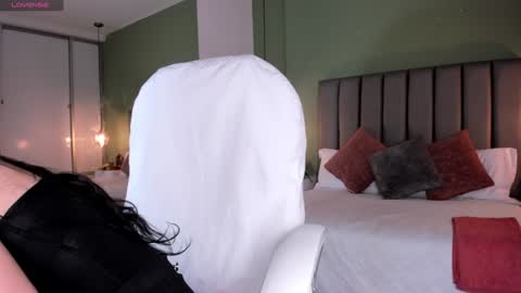  Samantha  online show from 12-21-24, 01:10