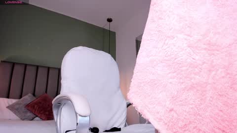  Samantha  online show from 02-06-25, 03:09