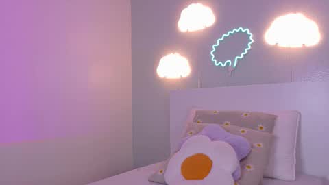   online show from 12-01-25, 11:59