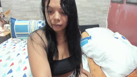Snapshot of samanta1013 chatting on 07-22-26, 08:39 samanta1013 online show from 07-22-26, 08:39