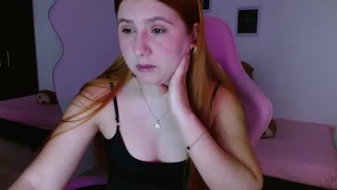 samanta_0277 online show from 10-01-25, 12:11