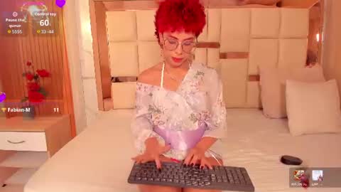 Snapshot of samanta_quinn chatting on 07-12-26, 06:15 samantha online show from 07-12-26, 06:15