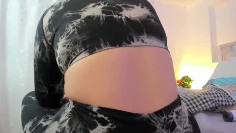 Samanta online show from 10-23-25, 11:42