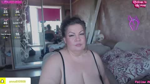 Snapshot of samanta_shy chatting on 05-22-26, 09:04 Marry online show from 05-22-26, 09:04