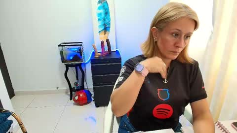 Samanta Stone online show from 10-21-25, 09:59