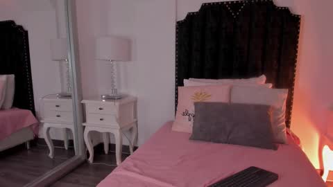  samanta  online show from 11-27-25, 03:30