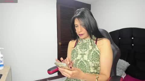 Snapshot of samantha1_rosse01 chatting on 05-26-26, 09:44 samantha1_rosse01 online show from 05-26-26, 09:44