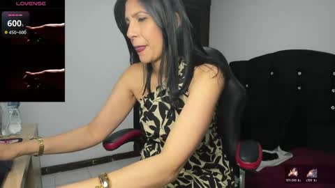 Snapshot of samantha1_rosse01 chatting on 06-03-26, 09:20 samantha1_rosse01 online show from 06-03-26, 09:20