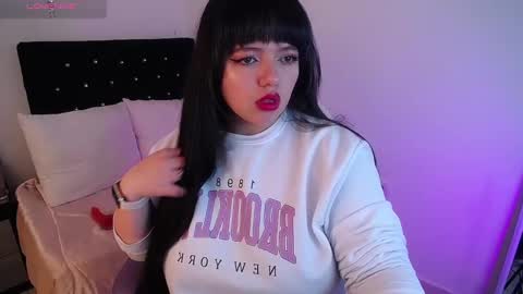 Snapshot of samantha__g chatting on 03-12-25, 02:30 Sam online show from 03-12-25, 02:30