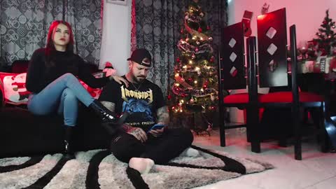 Snapshot of samantha_abrill chatting on 12-04-24, 11:57 Samantha and Victor online show from 12-04-24, 11:57