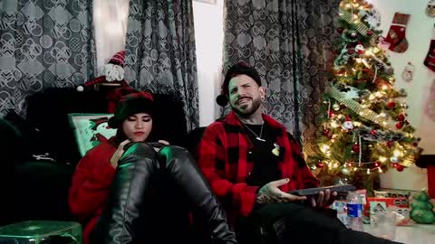 Snapshot of samantha_abrill chatting on 12-13-24, 03:49 Samantha and Victor online show from 12-13-24, 03:49