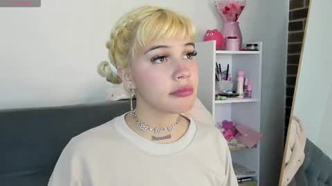 samantha_browwnn online show from 10-21-25, 03:40