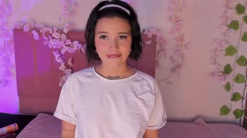 samantha_browwnn online show from 04-28-26, 12:42