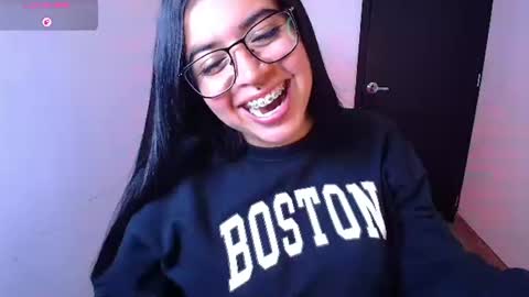 Snapshot of samantha_devil_ chatting on 07-22-26, 02:47 Samanta online show from 07-22-26, 02:47