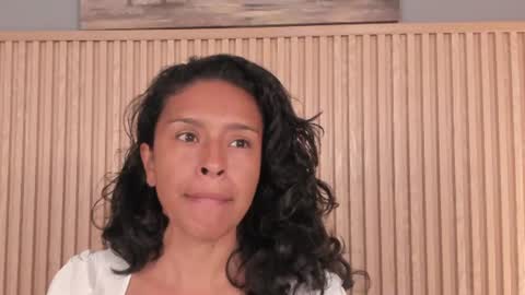 Snapshot of samantha_duart3 chatting on 06-09-26, 11:22 samantha_duart3 online show from 06-09-26, 11:22