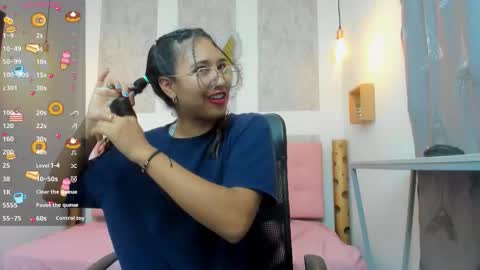    online show from 12-04-25, 10:46