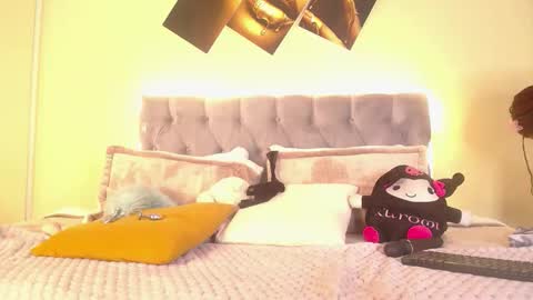 Samantha online show from 12-05-25, 08:23