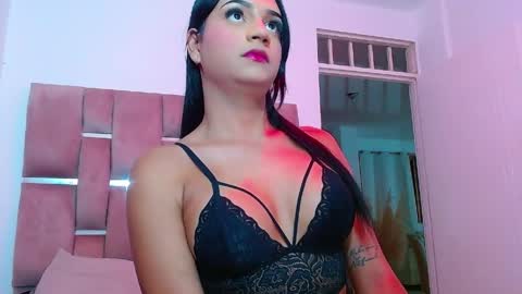 Salome Vargas online show from 04-02-26, 03:26