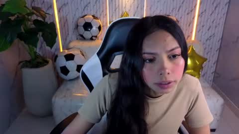 Snapshot of samantha_tx_ chatting on 07-08-26, 03:11 Samantha online show from 07-08-26, 03:11