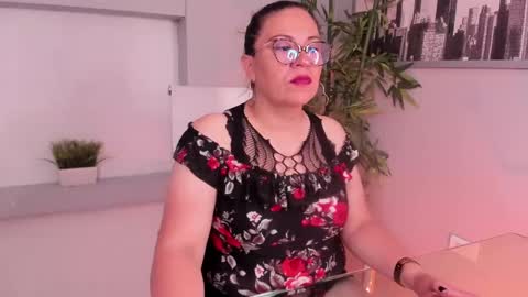 Samantha online show from 12-20-24, 12:38