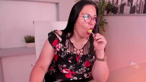 Samantha online show from 12-20-24, 05:08