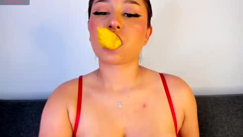 Snapshot of samanthaa_black chatting on 06-07-26, 07:06 Sam online show from 06-07-26, 07:06